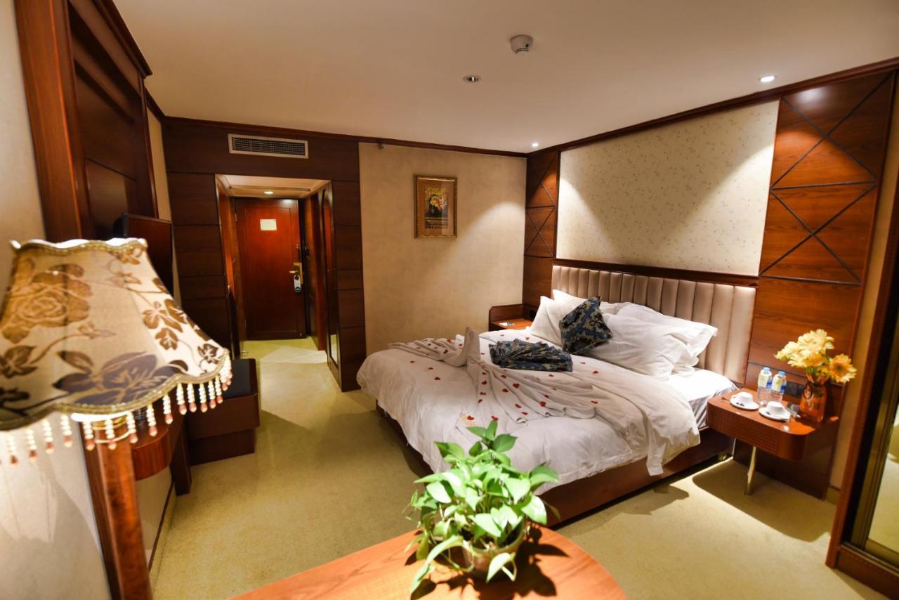Harbin Bremen Train Station Hotel Buitenkant foto
