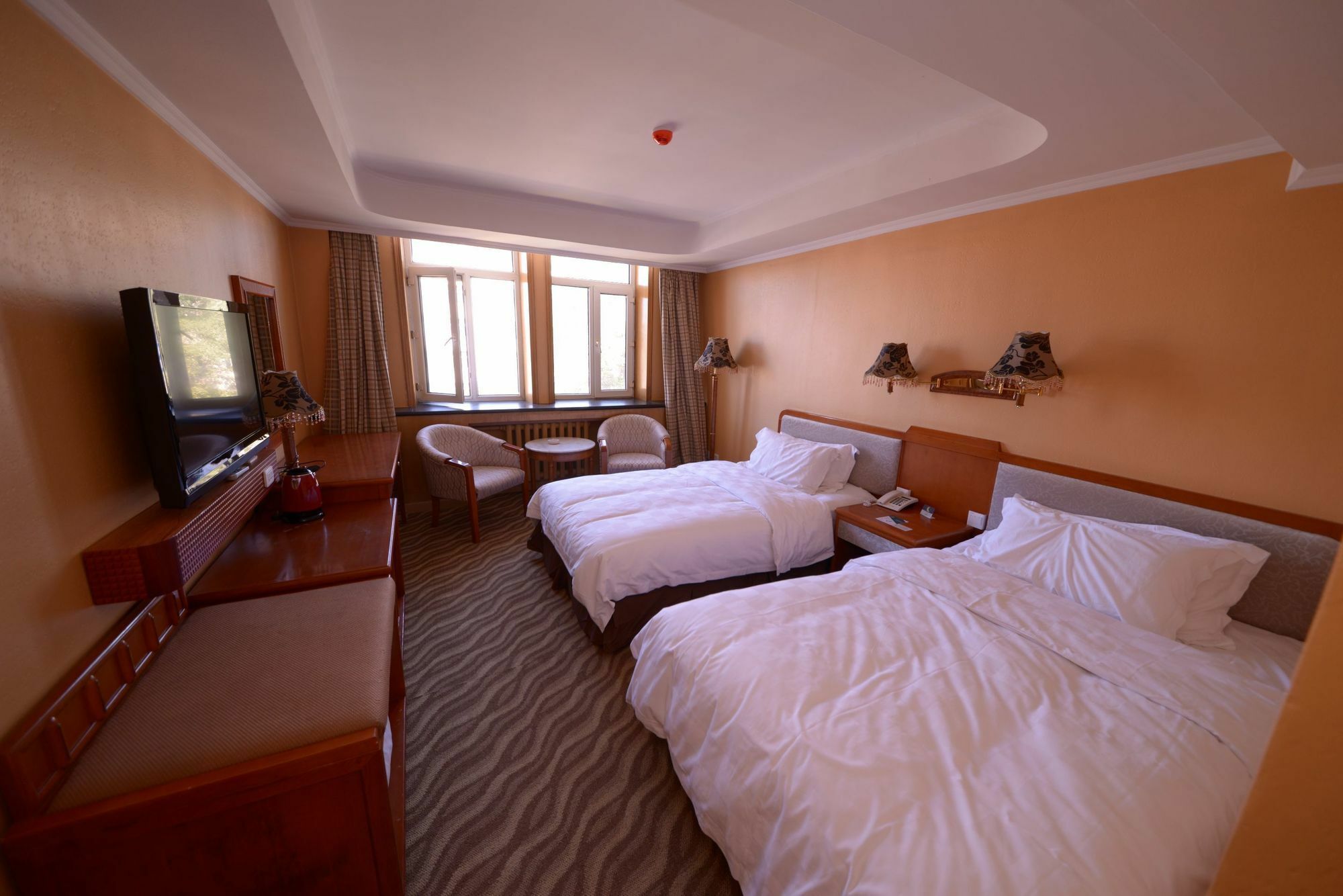 Harbin Bremen Train Station Hotel Buitenkant foto